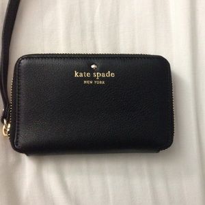 NWT Kate Spade black phone wristlet