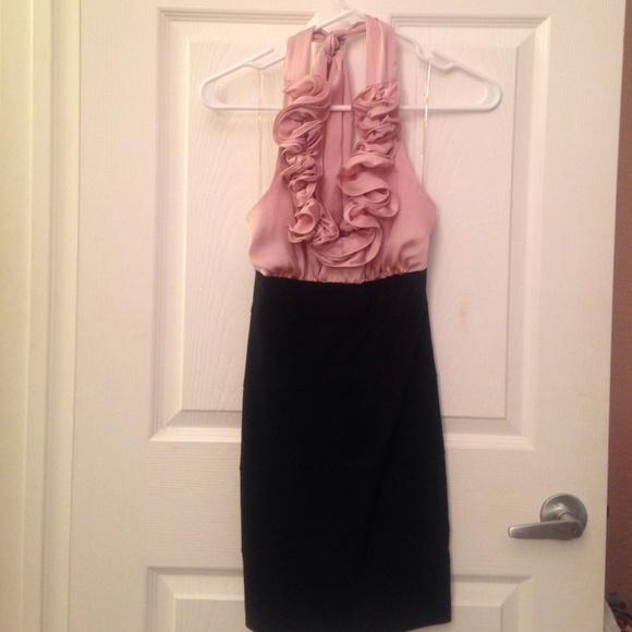 Halter dress - Picture 1 of 2