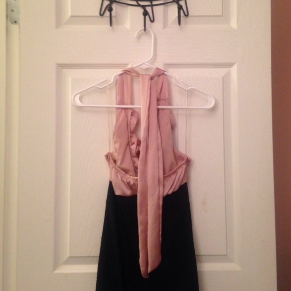 Halter dress - Picture 2 of 2