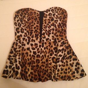 Strapless peplum top