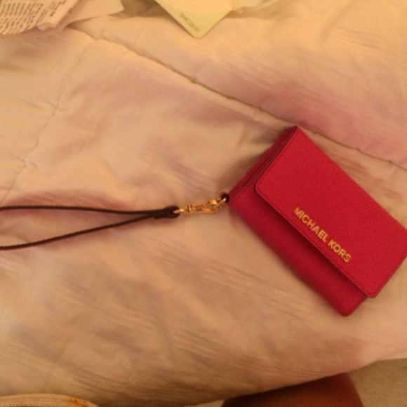 Authentic Michael Kors wristlet