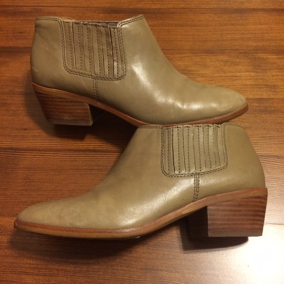 Madewell Spencer Chelsea Boot - Picture 3 of 3