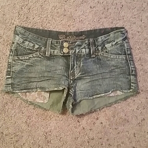 Jean Shorts Size 1/2