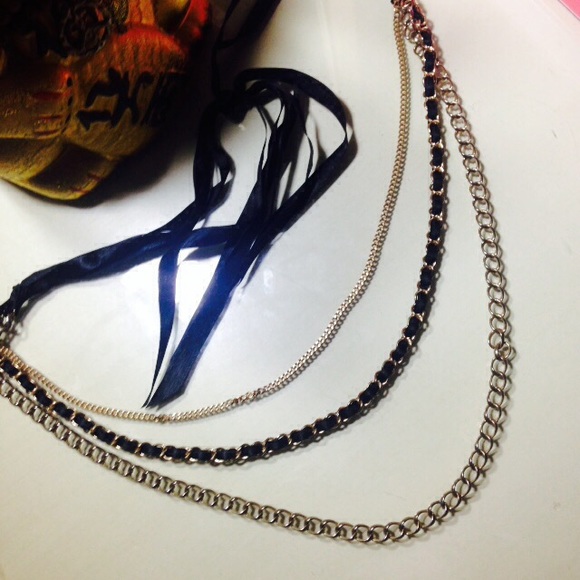 Black & gold chain ribbon tie statement necklace - Picture 2 of 4