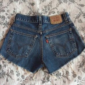Ripped Levi high waisted shorts