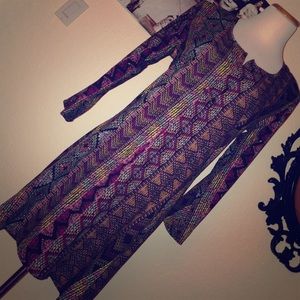 Multicolored 2 button tunic