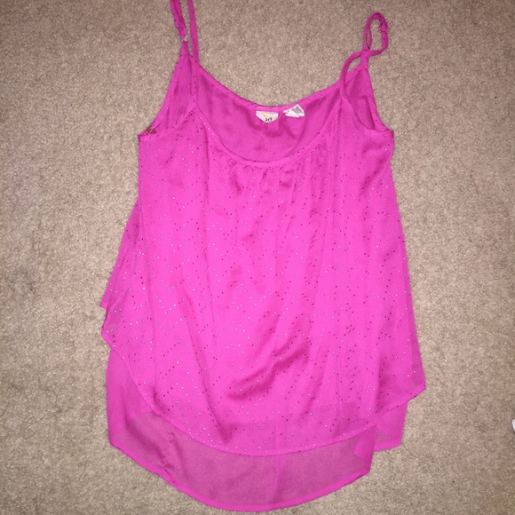 Pink sparkly top!