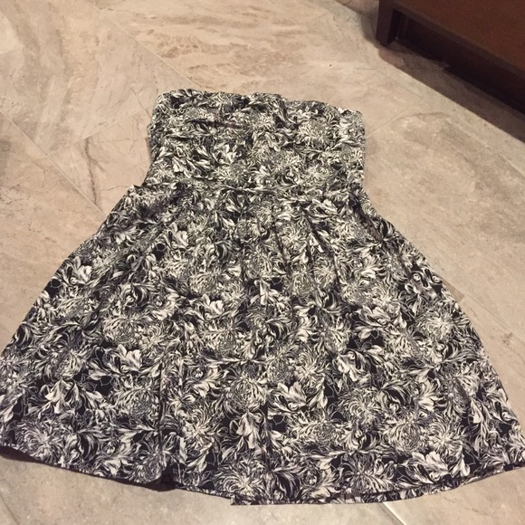 Black and white dress