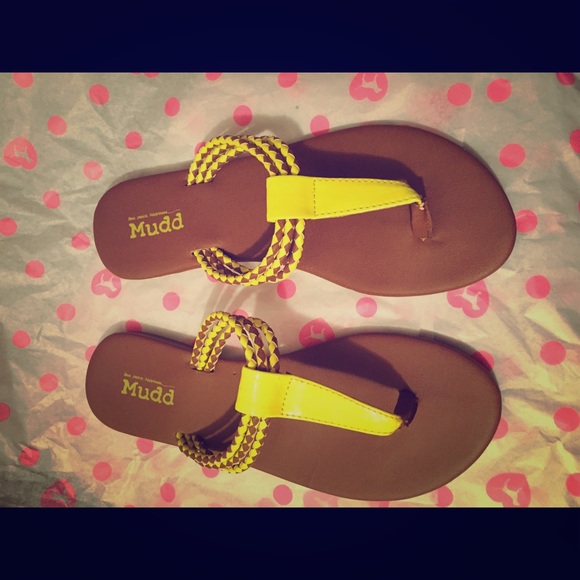 💢SOLD💢Flip flops