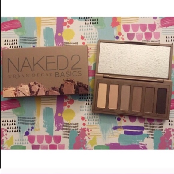 Urban Decay Accessories - Urban Decay Naked 2 Basics Eyeshadow Palette