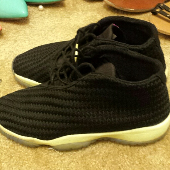 Black and lime green jordan futures