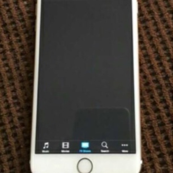 iPhone 6 - Picture 1 of 2