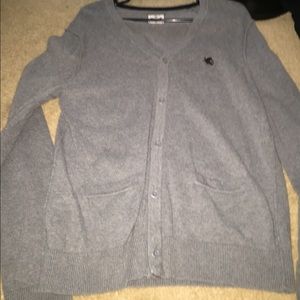 Men's sweater.