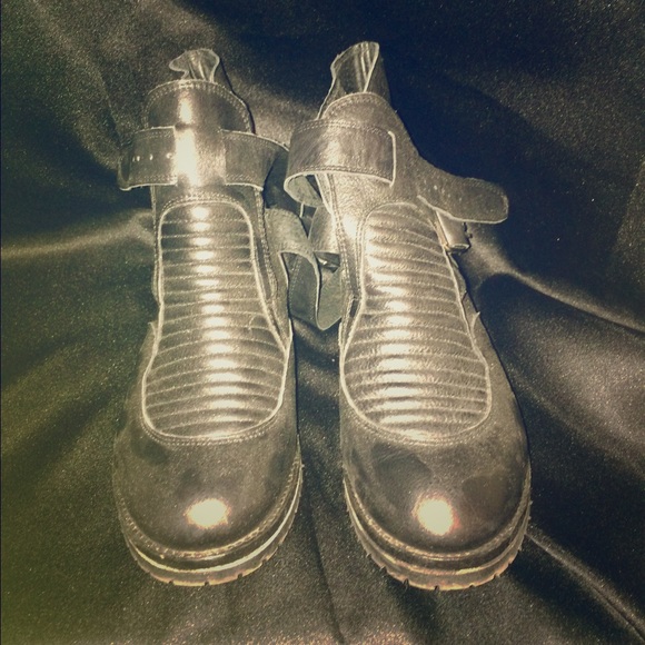 Deena & Ozzy diesel boots