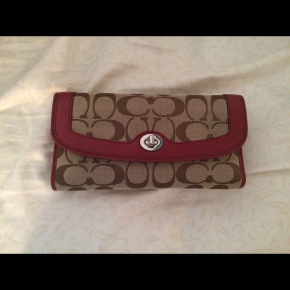 Authentic Coach Wallet