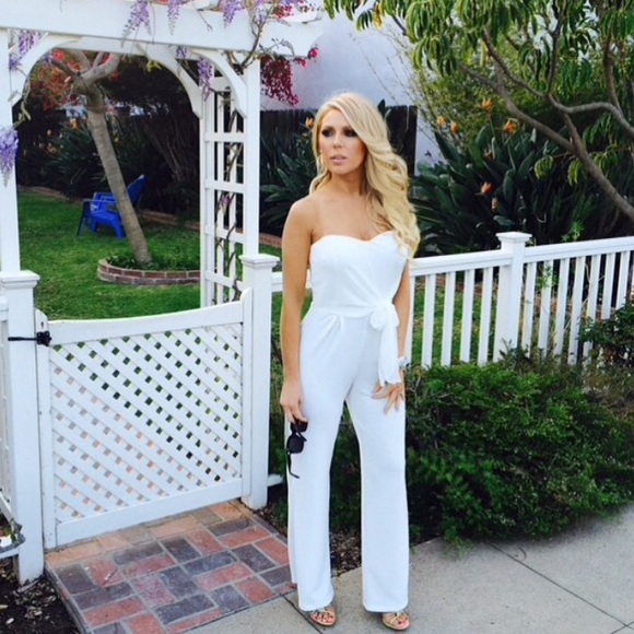 Gretchen Christine  Other - WANT MY LOOK Stunning white Romper!!! NWOT