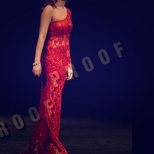 Red pageant/prom gown