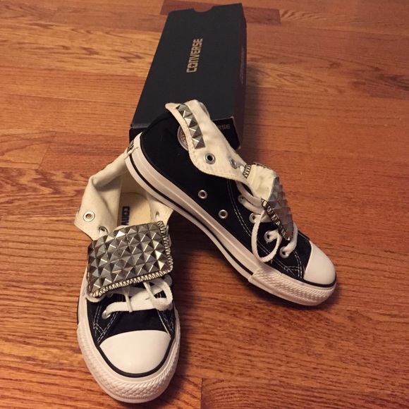 studded converse