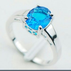 Sterling Silver Blue Topaz CZ.Stunning color.8&9