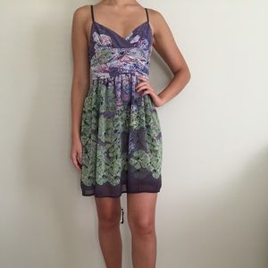 Flow dress perfect for spring/summer
