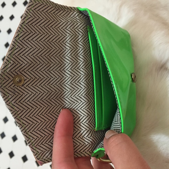 Steve Madden Wristlet/Wallet - Picture 3 of 4