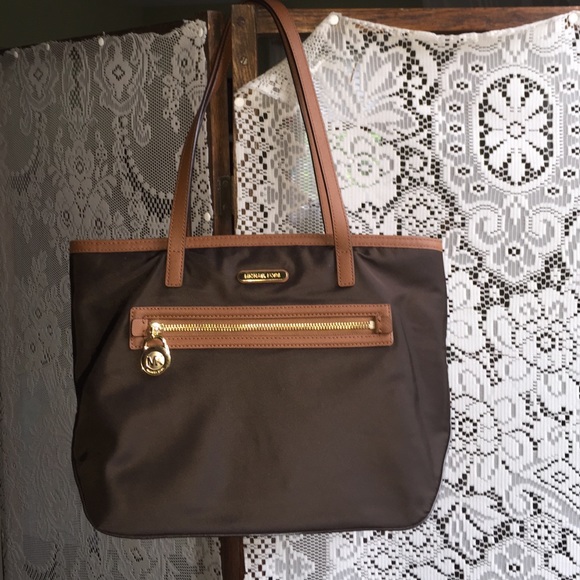 Micheal kors ALL OVER FABRIC BAG