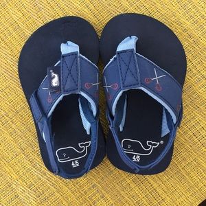 Vineyard Vines baby flip flops - never worn