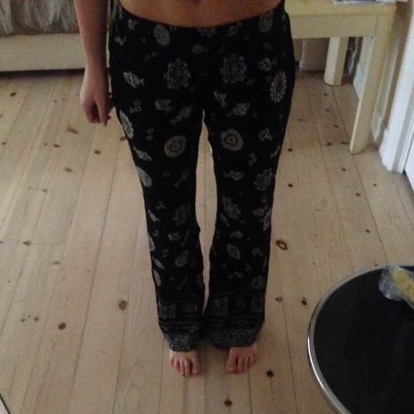 Patrons of Peace flowy patterned pants