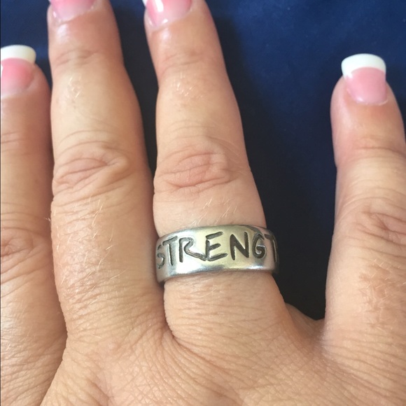 Strength ring. Size 10. Silver