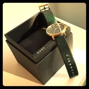 Marc by Marc Jacobs Gold Watch Leather Green W Box