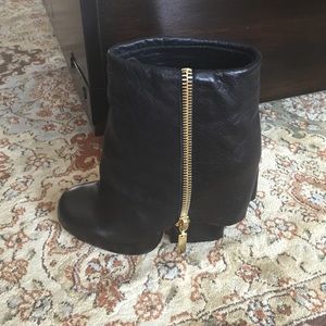 Joni black leather bootie - LAST PAIR