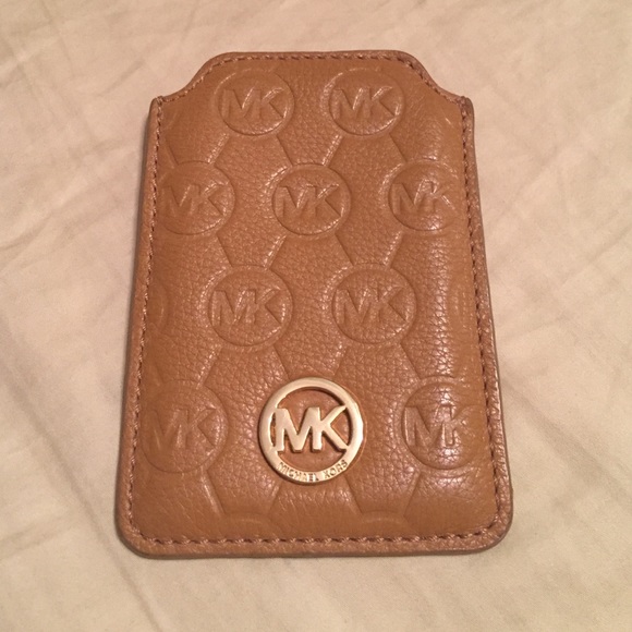 Michael Kors cell phone case - Picture 1 of 2