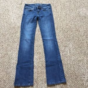 American eagle jeans!