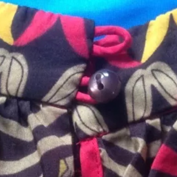 JONES NEW YORK SIGNATURE sleeveless blouse - Picture 3 of 3