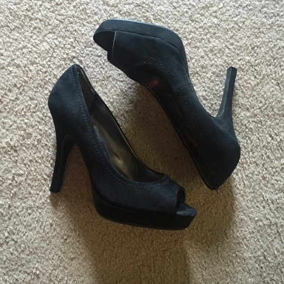 ✨ Black Heels, by Candie's