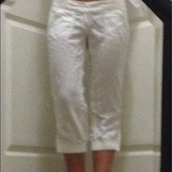 Abercrombie and Fitch Capri Pants