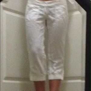 Abercrombie and Fitch Capri Pants