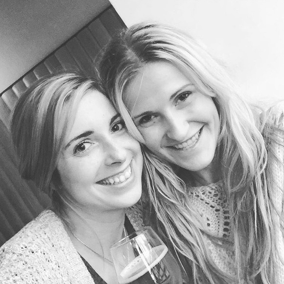 •Meet Me• - Picture 2 of 4