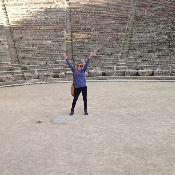 •Meet Me• - Picture 4 of 4