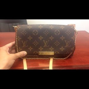 Louis Vuitton Favorite PM