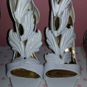 Like new. Used once giuseppe zanotti
