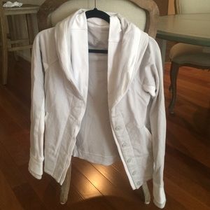 Lululemon "To class" jacket, worn only once!
