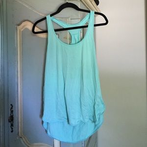 Lululemon tank