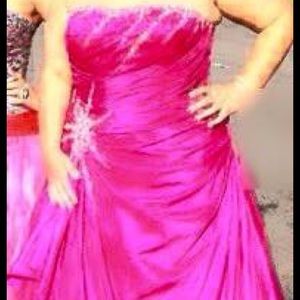 Prom dress hot pink with studs.
