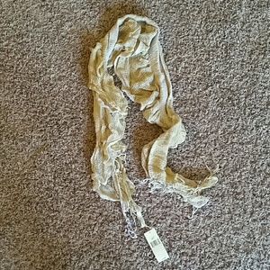 Adorable scarf! ❌Donated!❌