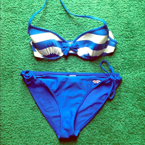 Hollister Bathing suit - Picture 1 of 4