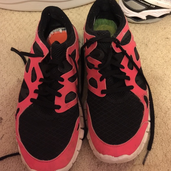 Nike free runs