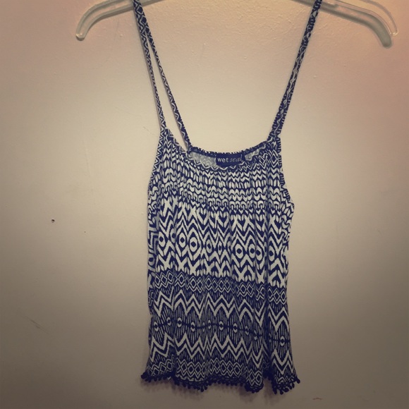black and white crop top