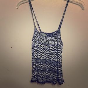 black and white crop top