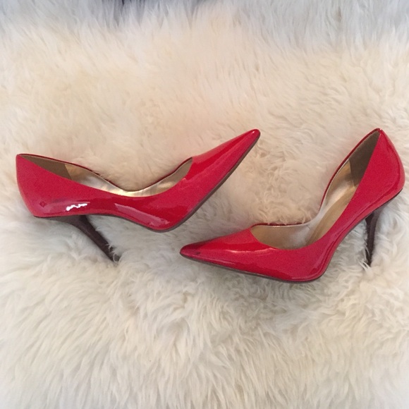 Guess heels